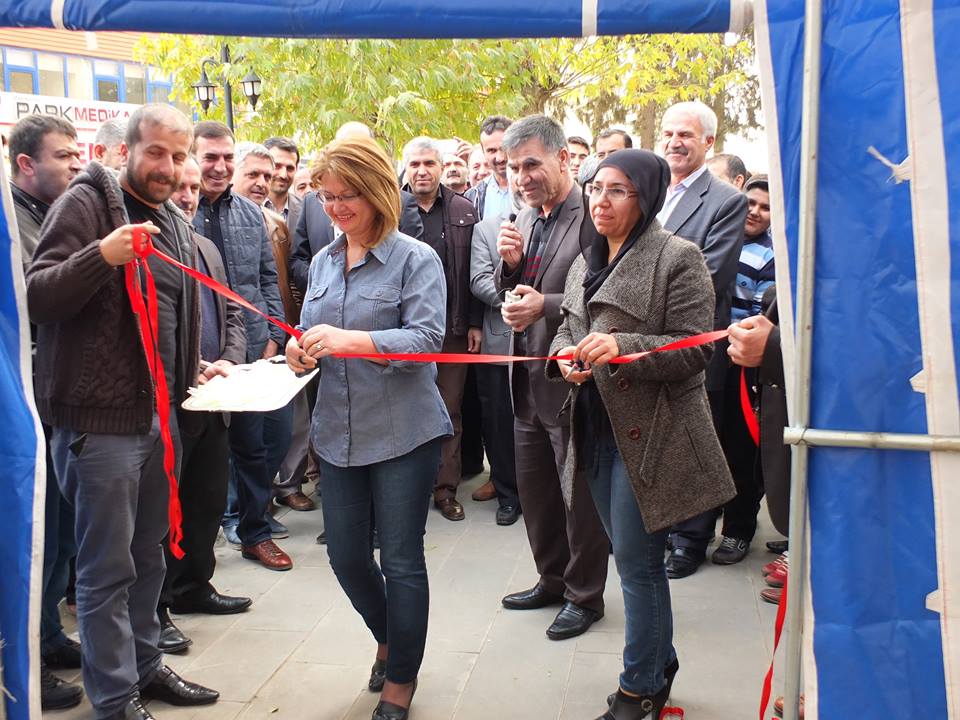 Kahta’daki STK’lar Suriyeli Mağdurlar İçin Yardım Çadırı Açtı