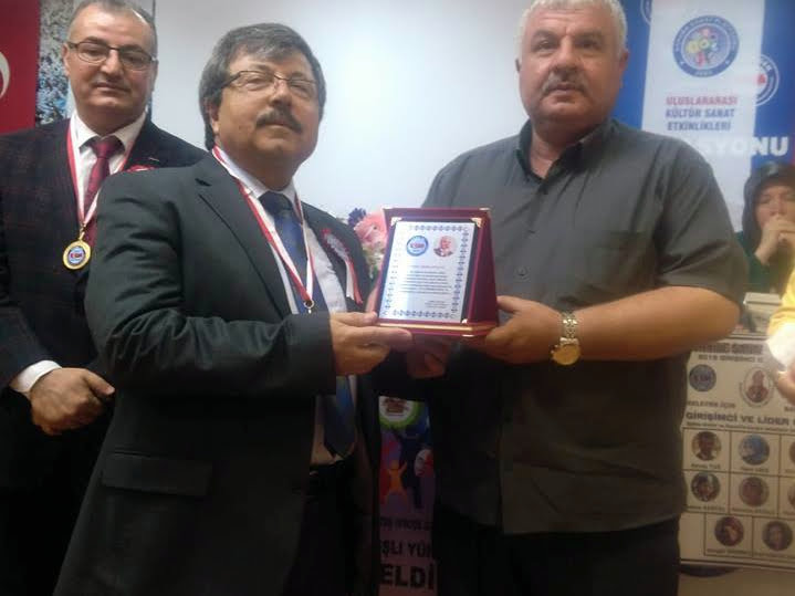 2015 GİRİŞİMCİ  LİDER ÖDÜLÜ KIYMAZ’A VERİLDİ