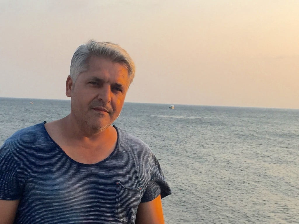 TİMSAH GÖZYAŞLARI