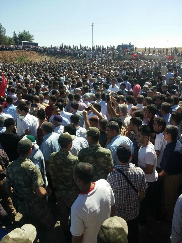 Kahta Şehit’ine  Ağladı