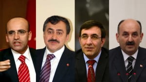 AK Parti’de Üç Dönem Esneyecek