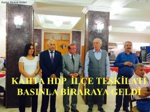 Kahta HDP İlçe Teşkilatı Basınla Bir Araya Geldi