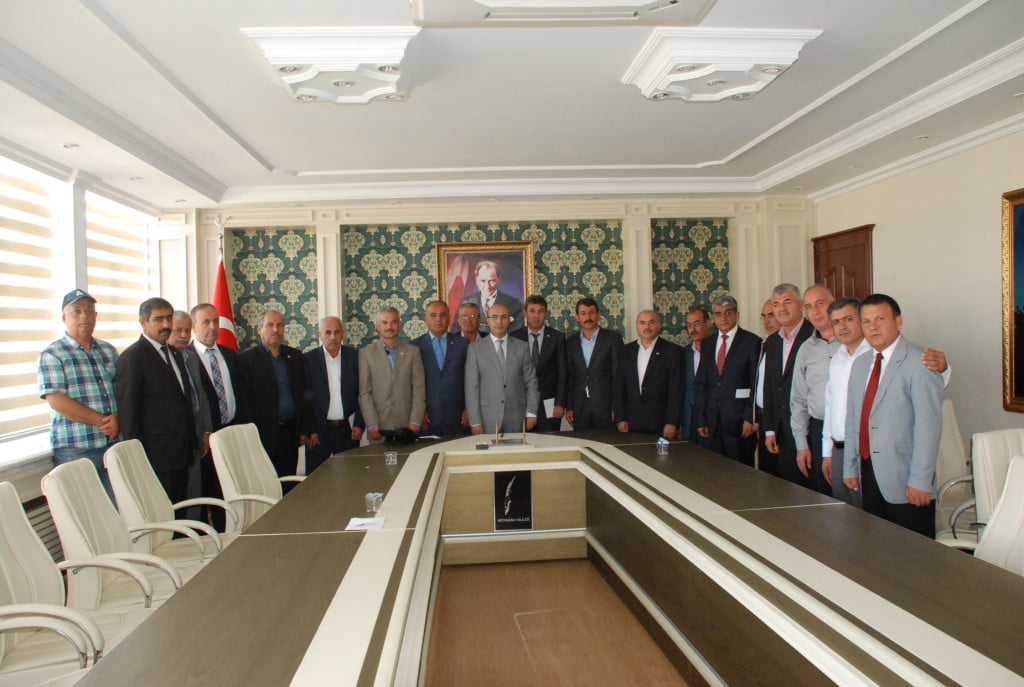 KÖY VE MAHALLE MUHTARLARINDAN VALİ DEMİRTAŞ’A ZİYARET