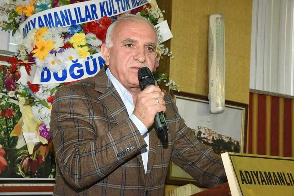 ADIYAMANLILAR VAKFI, 2015-2016 EĞİTİM VE ÖĞRETİM YILININ İLK BURS TÖRENİNİ GERÇEKLEŞTİRDİ