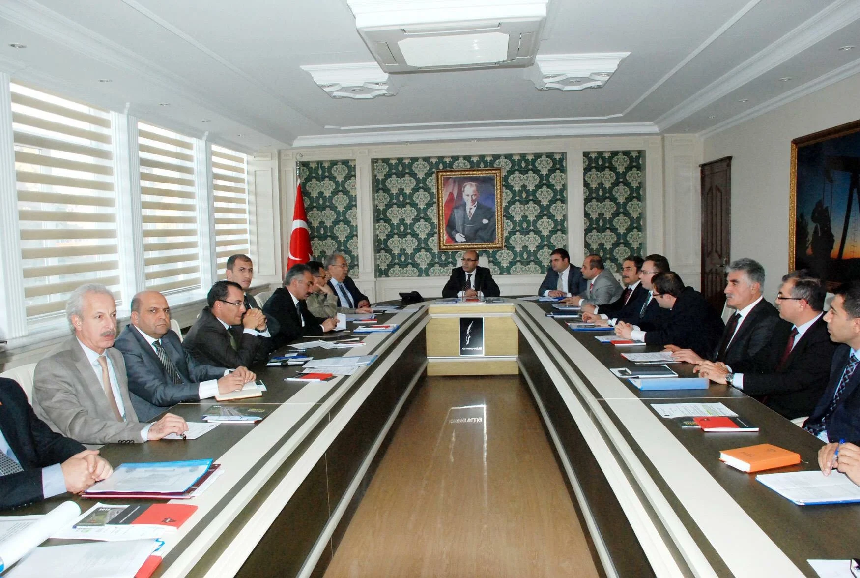 İL KOMİSYONU KIŞ TEDBİRLERİNİ GÖRÜŞTÜ