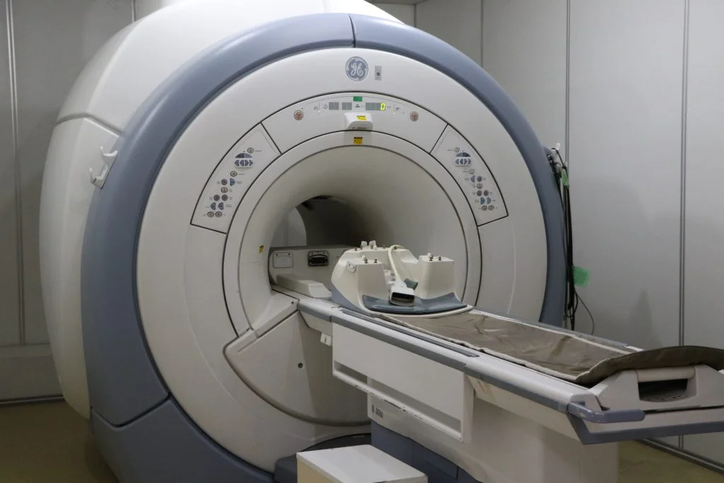 KAHTA DEVLET HASTANESİNDEN BÜYÜK HİZMET  MR ( EMAR) HİZMETE GİRDİ..