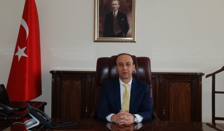 ADIYAMAN VALİSİ ABDULLAH ERİN’İN “ 10 OCAK ÇALIŞAN GAZETECİLER GÜNÜ” MESAJI