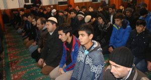 KAHTA’DA ELLER HALEP’E DUA İÇİN KALKTI