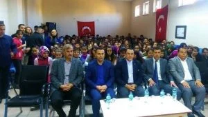 KAHTA KAYMAKAMI  “15 TEMMUZ DEMOKRASİ ZAFERİ VE ŞEHİTLERİ ANMA” KONFERANSINA KATILDI.