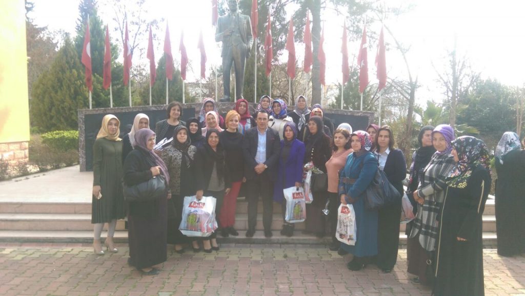 KAYMAKAM KAYA, 8 MART DÜNYA KADINLAR GÜNÜNÜ KUTLADI.