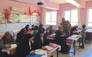 KAHTA’DA OKUMA YAZMA KURSLARI DEVAM EDİYOR