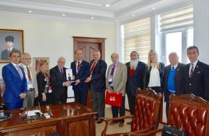 TÜRKİYE MİLLİ OLİMPİYAT KOMİTESİ’NDEN VALİ ERİN’E FAİR PLAY ÖDÜLÜ