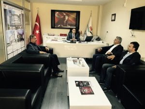 KAHTA GAZETECİLER CEMİYETİ, ÇEVRE VE ŞEHİRCİLİK MÜDÜRÜNÜ KANDEMİR’İ ZİYARET ETTİ.