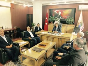 KAHTA GAZETECİLER CEMİYETİ İL GENEL MECLİSİ BAŞKANI ERDOĞAN’I ZİYARET ETTİ.
