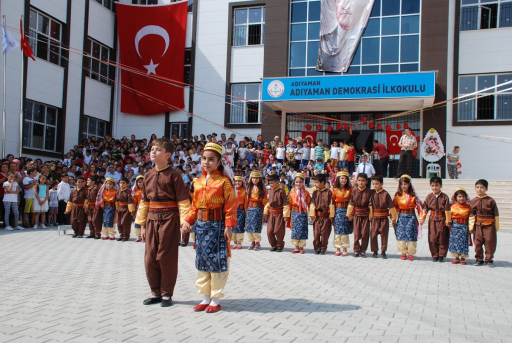 ADIYAMAN’DA 150 BİN ÖĞRENCİ DERS BAŞI YAPTI