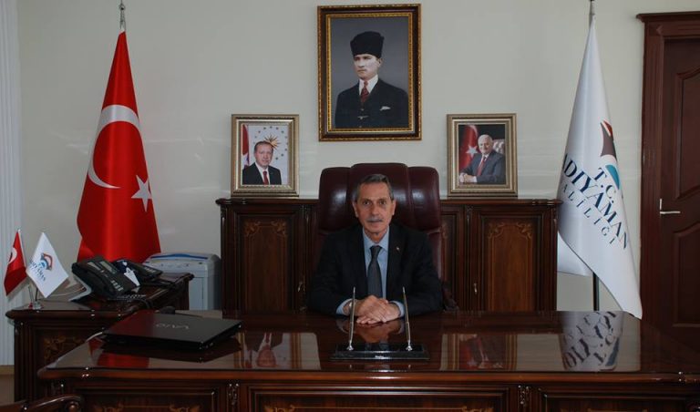 Valilik:”Yüzleri Maskeli Provokatörler, Güvenlik Güçlerine Gaz Bombası Ve Taşlarla Saldırdı”