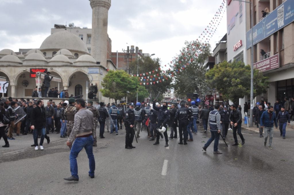 Tütün Yasasını Protesto Edenlere Müdahale