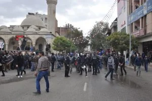 Tütün Yasasını Protesto Edenlere Müdahale