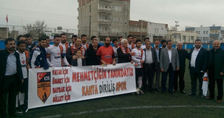 Kahta Kaymakamı Kaya, Dirilişspor İle Adıyaman Demirspor’un Maçını Trübünde İzledi