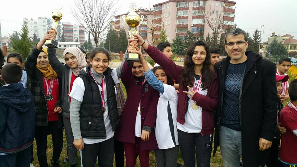 Oryantiring Yarışmasında Kahta Gazi Ortaokulu Şampiyon