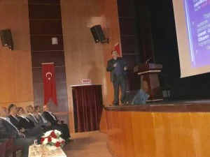 Kahta Dernekler Müdürlüğü Bilgilendirme Toplantısı düzenledi.