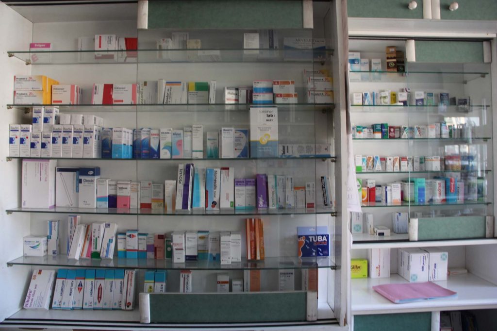 Kahta’da Tek Nöbetçi Eczane Sistemine Tepki