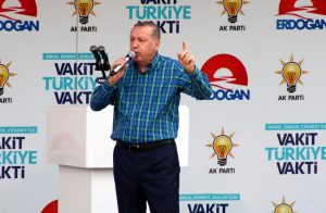 Cumhurbaşkanı Erdoğan: “Her Ne Kadar Şahsen Tütüne Karşı Olsam da Bu Ürünün Ticari Özelliğini Görmezden Gelemem”-Videolu Haber