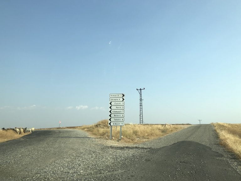 Kahta Fırat Güzergahındaki Grup Köy Yolu Ne Zaman Asfaltlanacak.