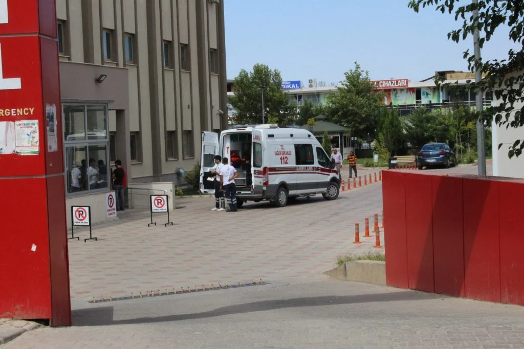 Kahta Devlet Hastanesine Operasyon