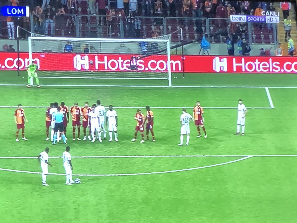 Galatasaray Şampiyonlar Liginde Lider…