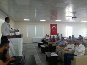 Çiftçilere Gübreleme Konusunda Eğitim Verildi