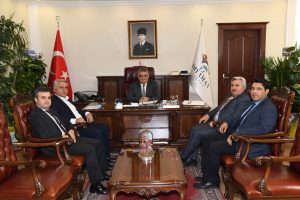 Kahta Gazeteciler Cemiyetinden Adıyaman valisine ziyaret