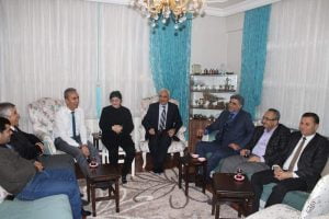 Çelik Damatsız Gelini Ziyaret Etti.