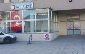 Kahta’da İki Öğrenci Servis Minibüsü Çarpıştı: 8 Yaralı