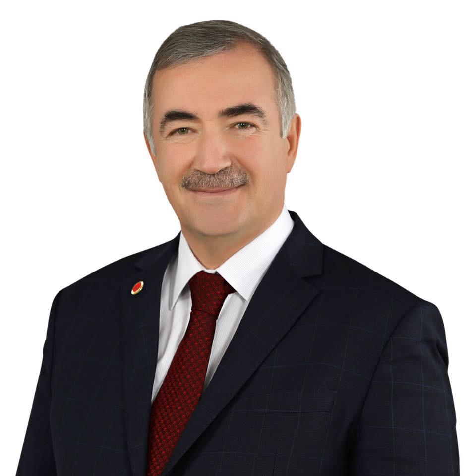 Kahta Belediye Başkanlığını Yusuf Turanlı kazand