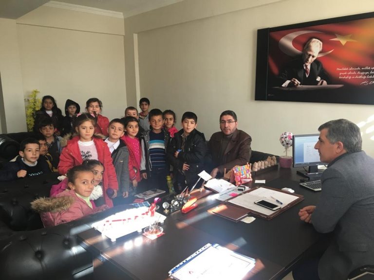 Minik Öğrencilerden Halk Eğitim Merkezi Ziyareti