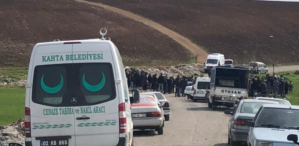 Kahta Yeni Mahallede Bir Erkek Cesedi Bulundu