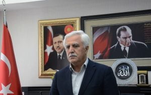 Ak Parti Kahta Belediye Başkanına protokolde yer verilmedi