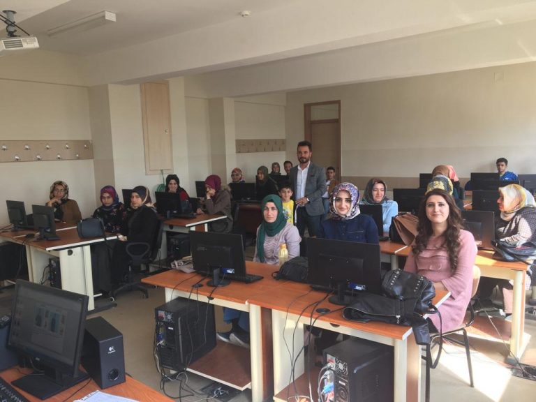 Kahta’da İşaret Dili Kursuna Yoğun İlgi