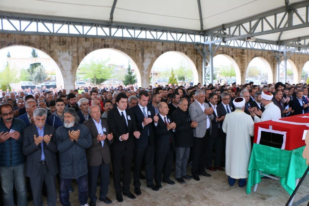 Yiğit Ali Çavuş’un Cenazesi Toprağa Verildi