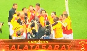 Galatasaray Başkanını seçiyor.