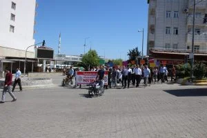Kahta’da Engelliler Yürüdü