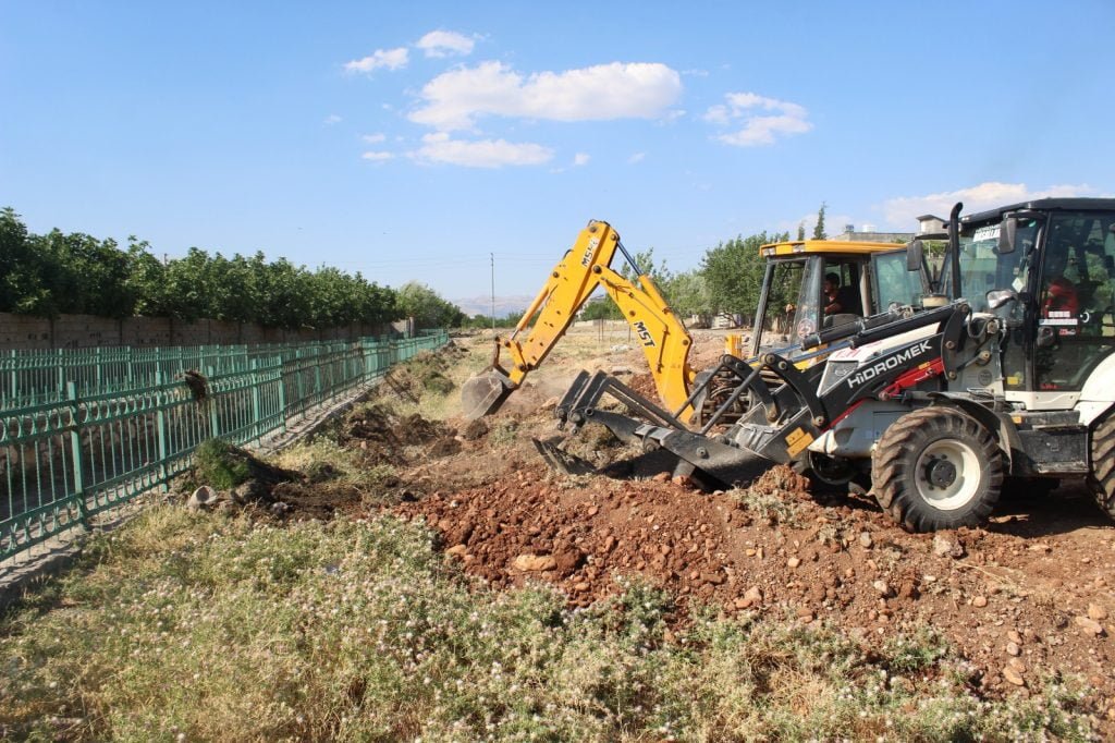 Başkan Turanlı Kanal Boyu Projesine Start Verdi