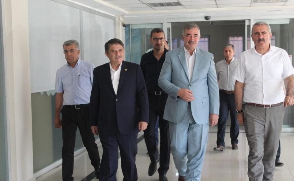 Hizmet-İş Sendikası Kurucu Onursal Genel Başkanı Tanrıverdi Kahta Belediyesini ziyaret etti