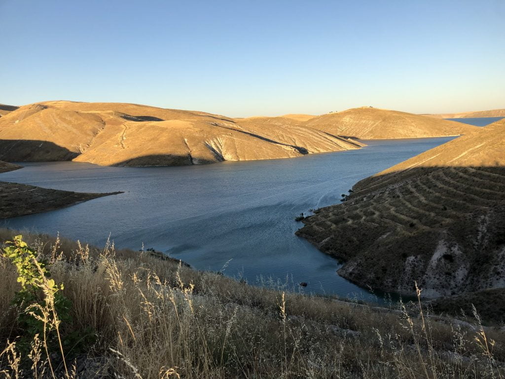 Kahta’nın makro ve mikro sorunları ile siyasi demagoji.
