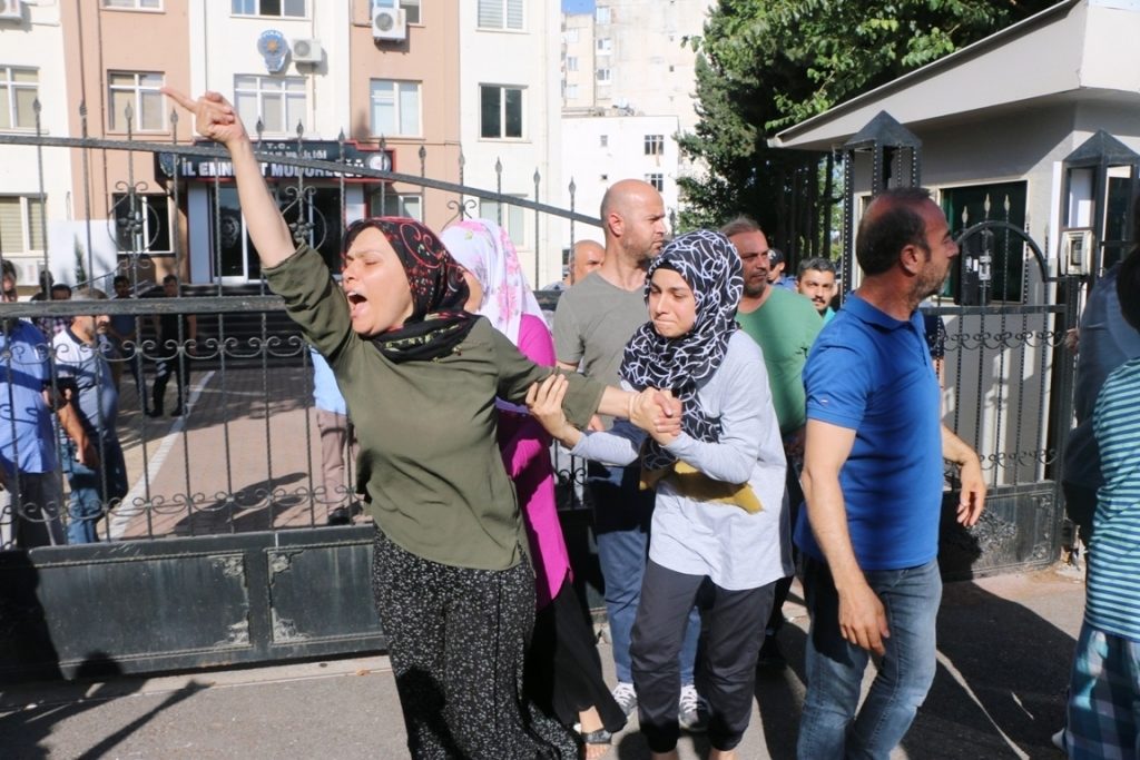 Adıyamanlı Vatandaşlar Çocuk Tacizcilerine İdam İstiyor-Videolu Haber