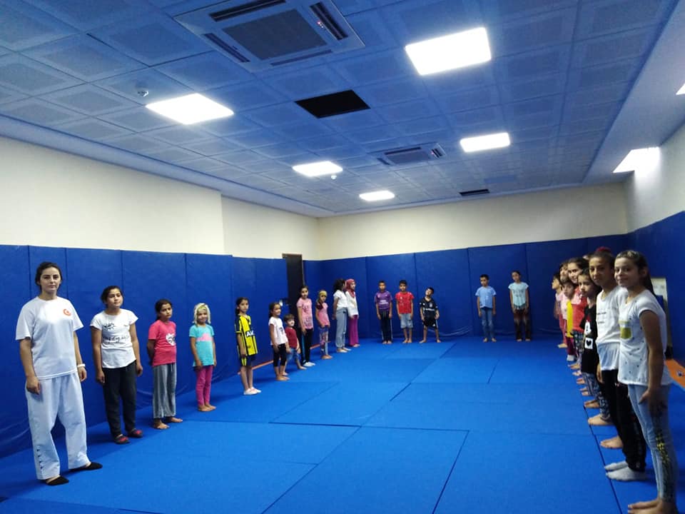 Kâhta’da Yaz Spor Okulları’na 1.400 sporcu katıldı