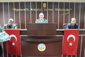 AK PARTİ MECLİS ÜYELERİ KAHTA BELEDİYESİ’NİN HİZMETLERİNE ENGEL KOYDU
