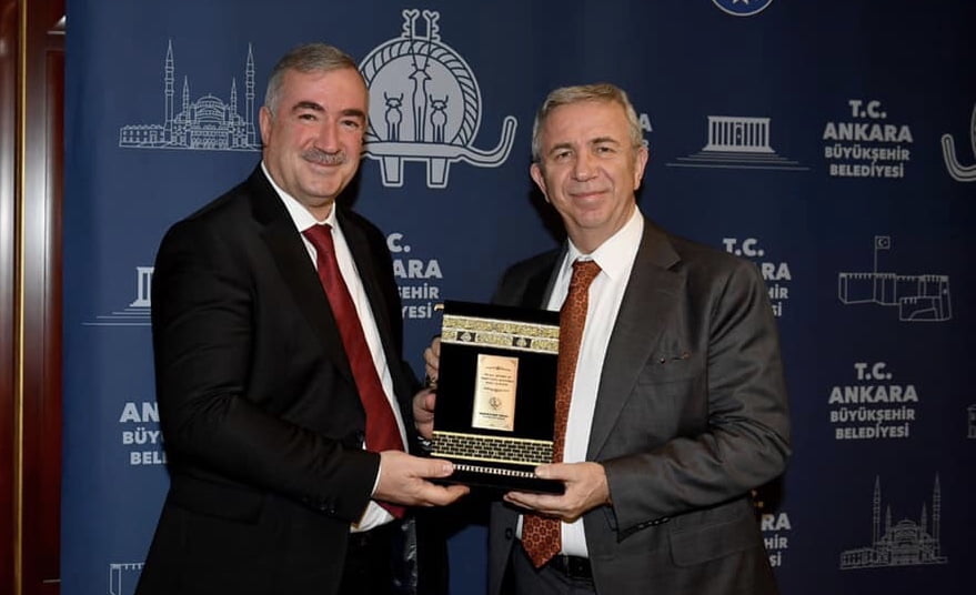 Başkan Turanlı, Mansur Yavaş’ı ziyaret etti.