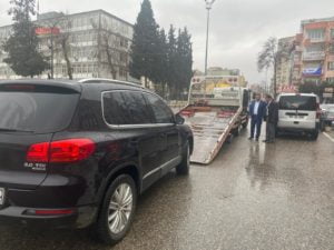 KAHTA BELEDİYESİ  MAKAM ARACINA  EL KONULDU.